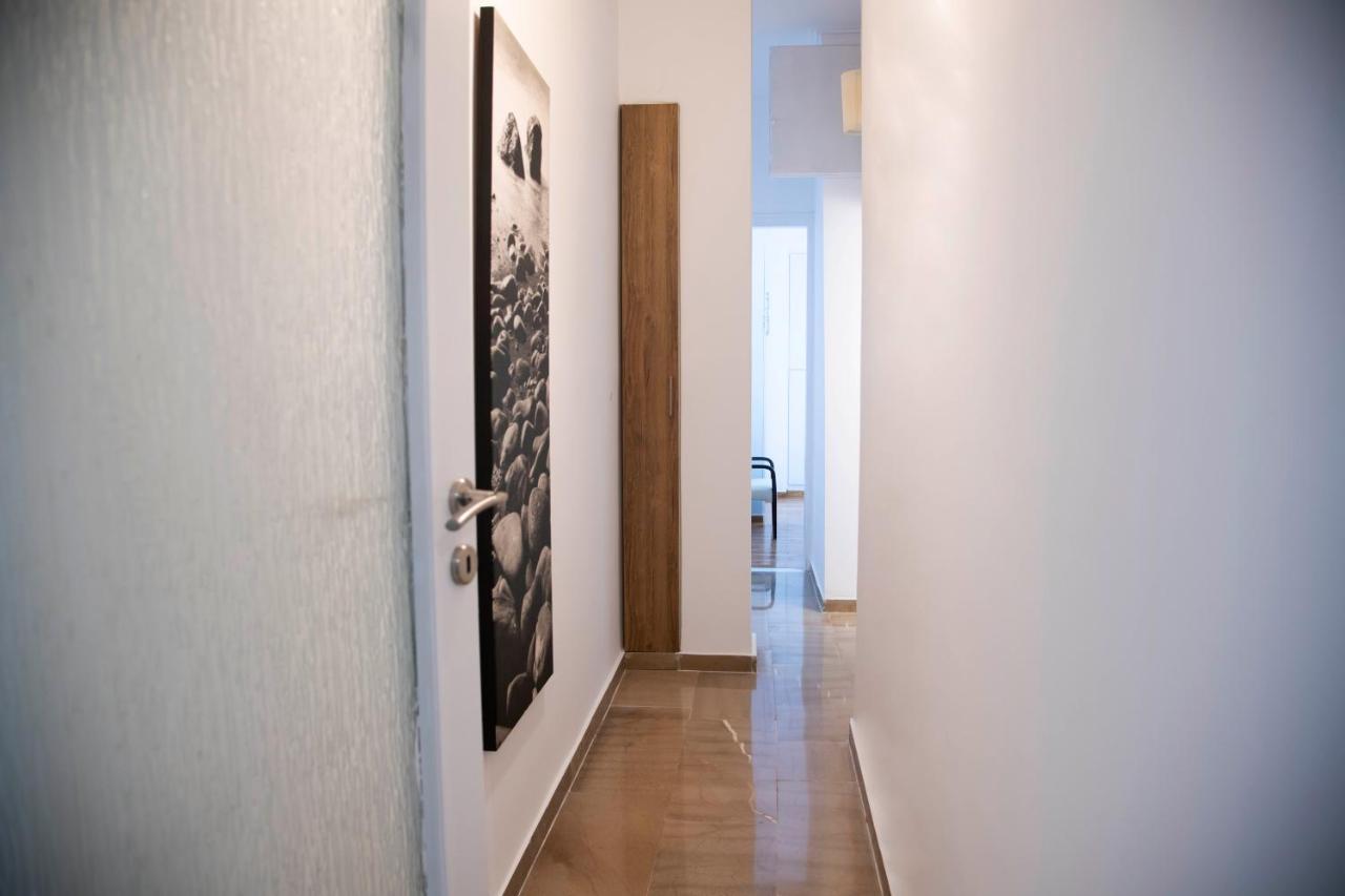 Konstantinos Stylish Brand New Apt In The Heart Of אתונה מראה חיצוני תמונה
